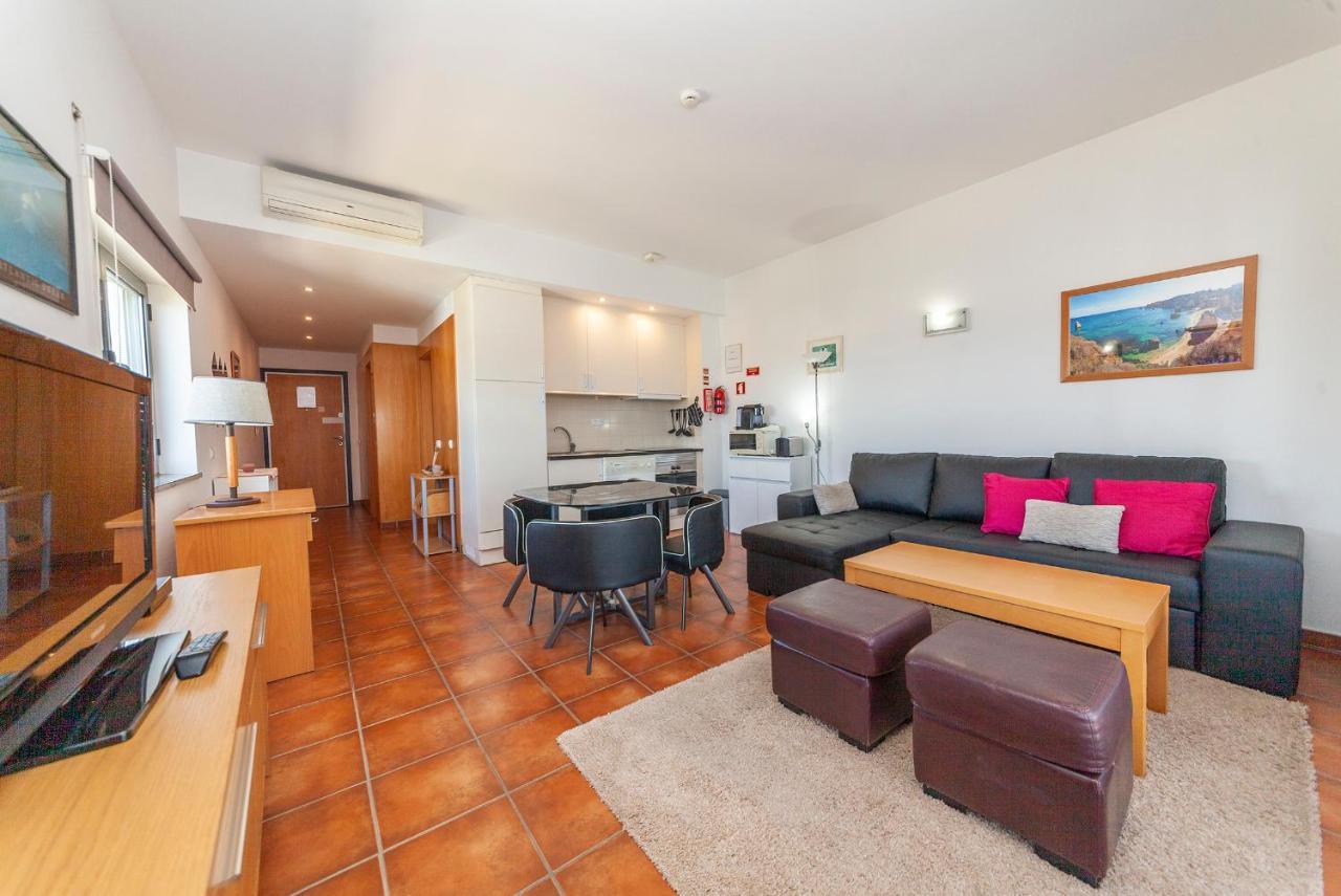 A21 - 1 Bed Apartment In Marinapark Lagos Bagian luar foto