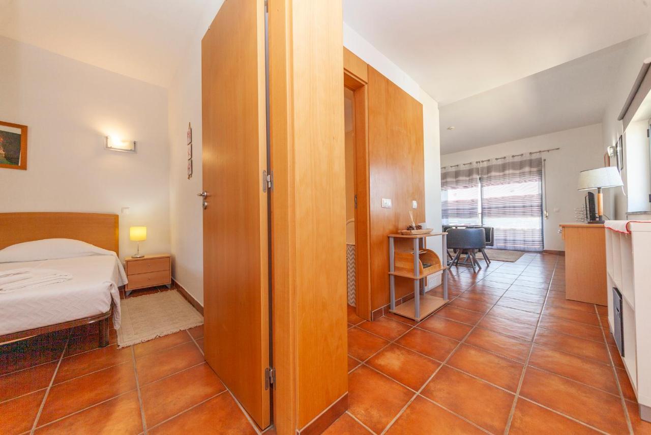 A21 - 1 Bed Apartment In Marinapark Lagos Bagian luar foto